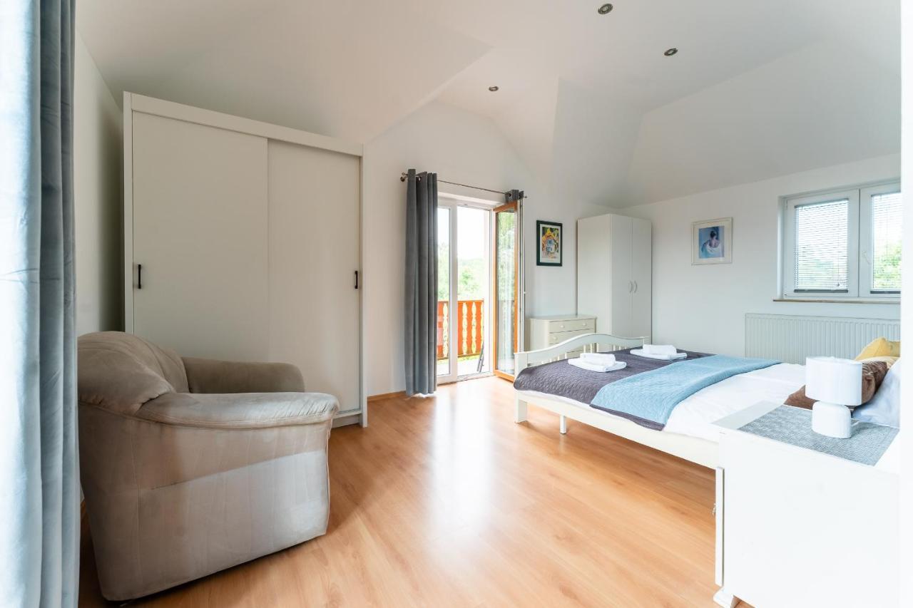 Apartament Green Hill Z Balkonem I Widokiem Na Karkonosze - Space Apart Jelenia Góra Eksteriør billede