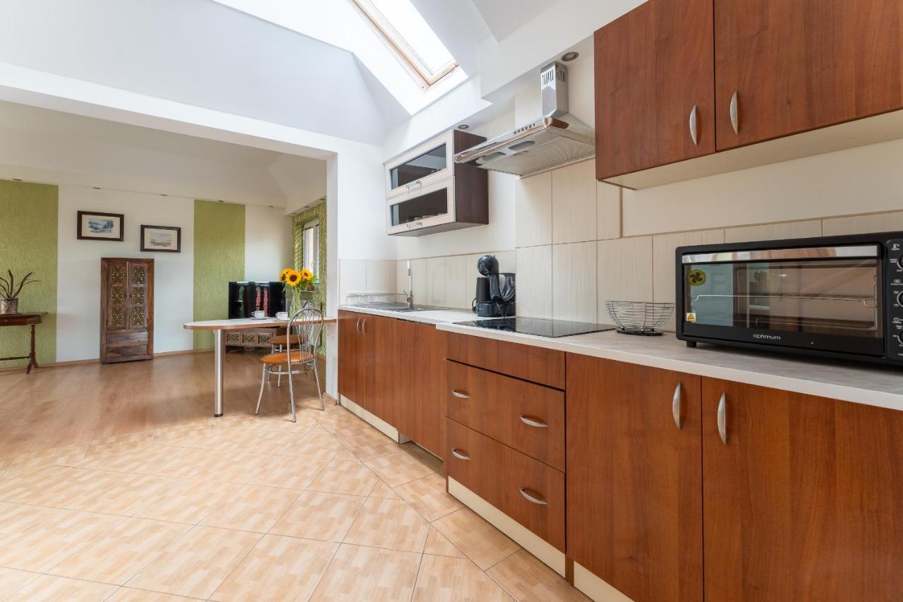 Apartament Green Hill Z Balkonem I Widokiem Na Karkonosze - Space Apart Jelenia Góra Eksteriør billede