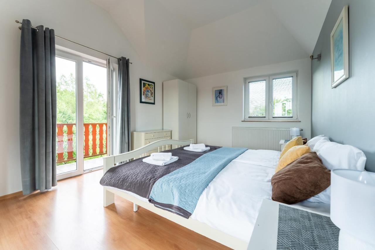 Apartament Green Hill Z Balkonem I Widokiem Na Karkonosze - Space Apart Jelenia Góra Eksteriør billede