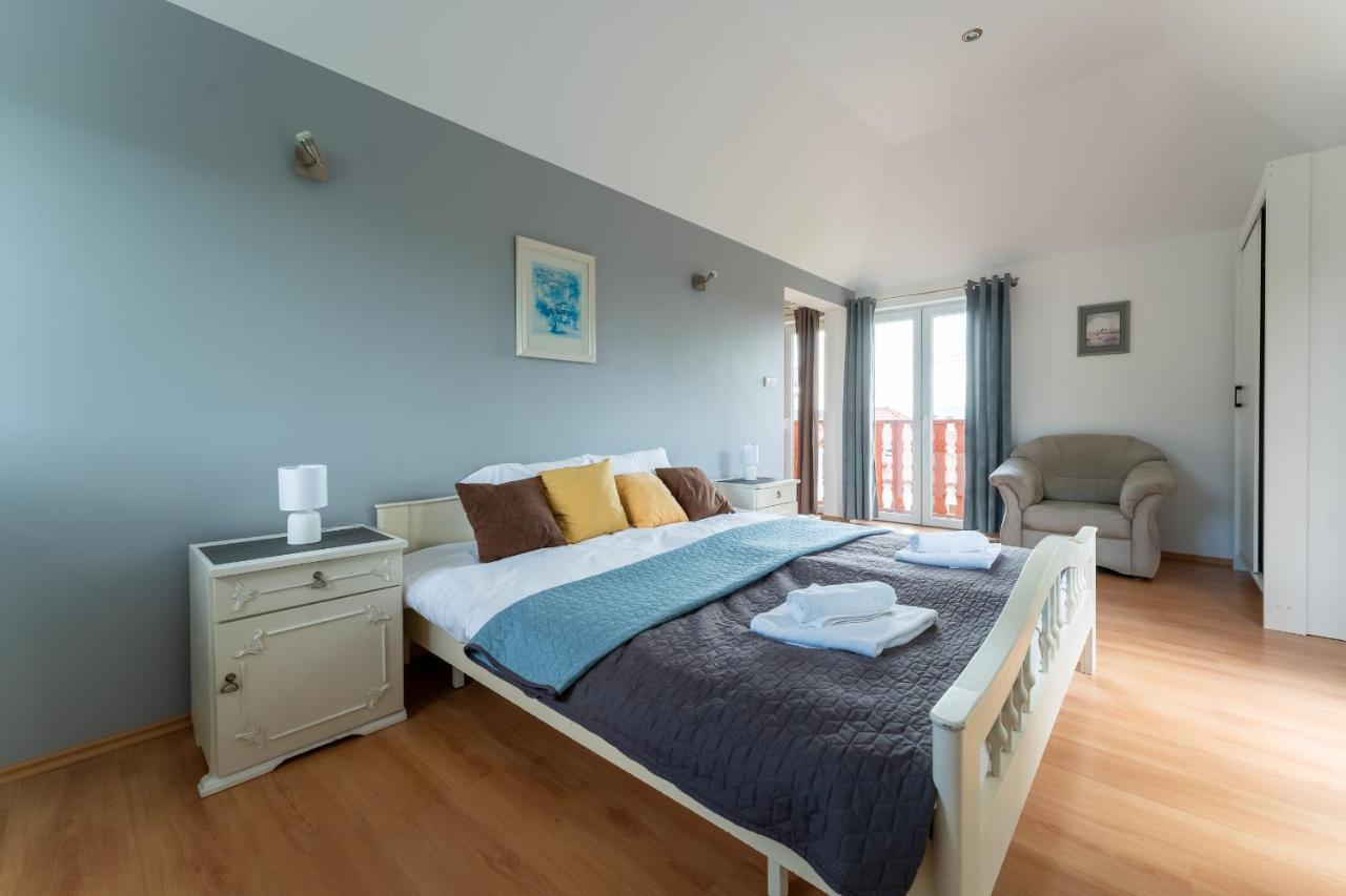 Apartament Green Hill Z Balkonem I Widokiem Na Karkonosze - Space Apart Jelenia Góra Eksteriør billede